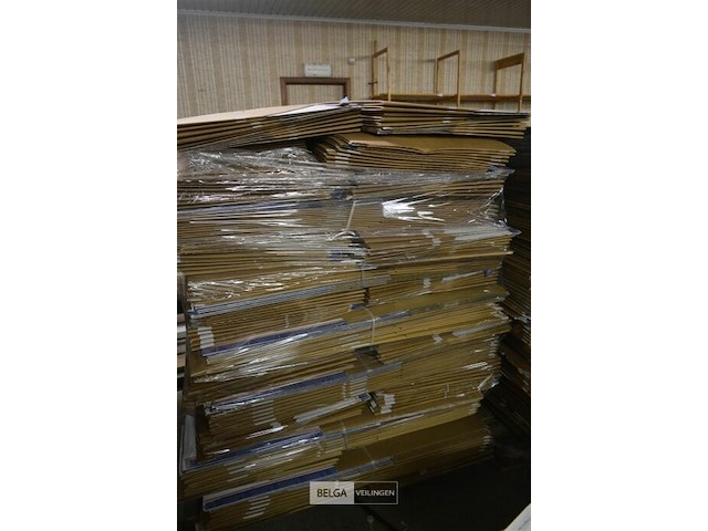 Inhoud pallet partij verhuisdozen - afbeelding 1 van  3