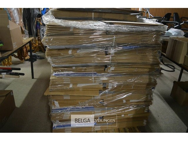Inhoud pallet partij verhuisdozen - afbeelding 1 van  3