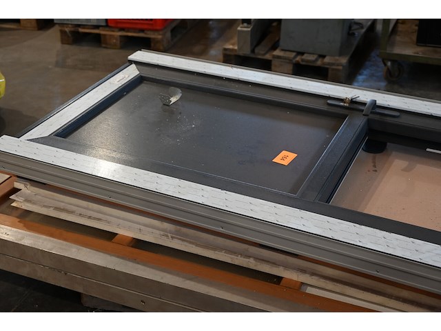 Inhoud pallet - afbeelding 2 van  3