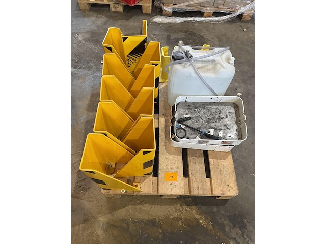 Inhoud pallet - afbeelding 1 van  2