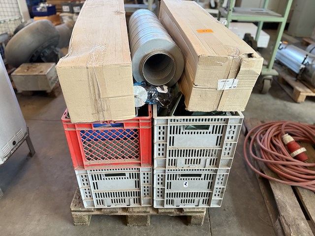 Inhoud pallet - afbeelding 1 van  3
