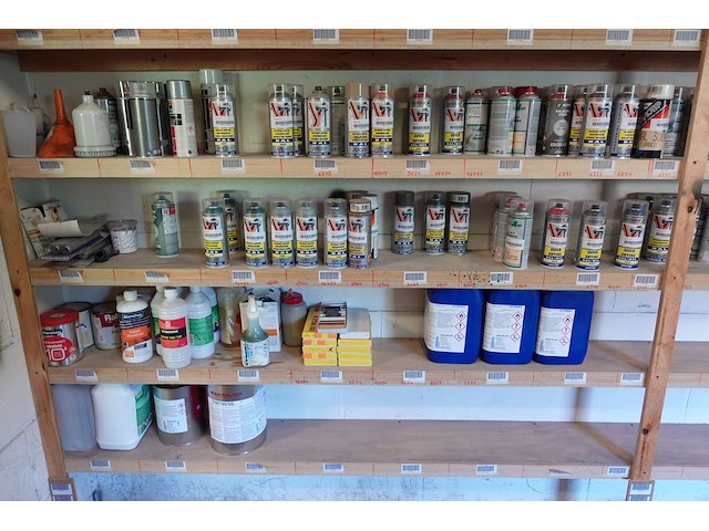 Inhoud productenkamer - afbeelding 25 van  29