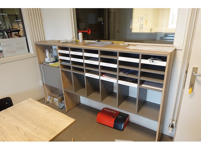 Inhoud refter - afbeelding 9 van  15