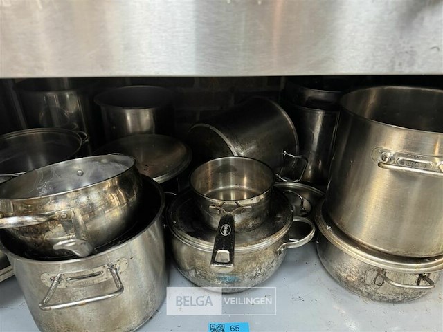 Inhoud rek - div kookpotten - afbeelding 7 van  8