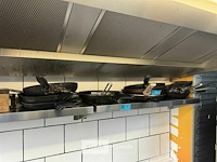 Inhoud rek - div pannen - afbeelding 1 van  5