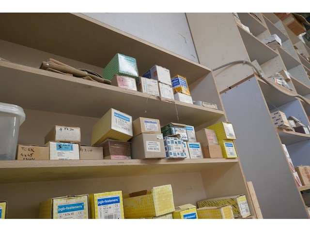 Inhoud rek : bevestigingsmateriaal - afbeelding 5 van  6
