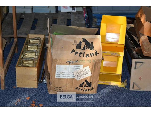 Inhoud rek div horica materialen - afbeelding 3 van  10