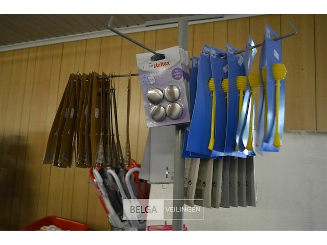 Inhoud rek div - afbeelding 2 van  9