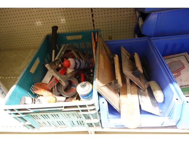 Inhoud rek diversen - afbeelding 9 van  48