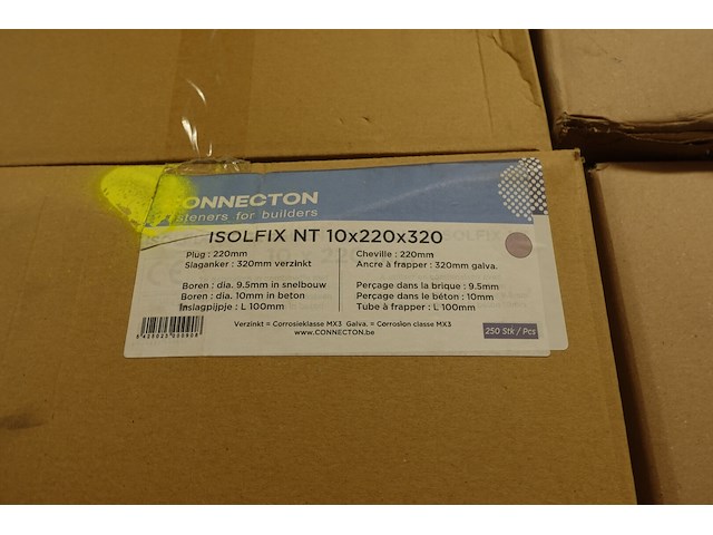 Inhoud rek diversen - afbeelding 16 van  48