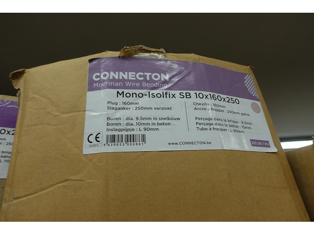 Inhoud rek diversen - afbeelding 21 van  48