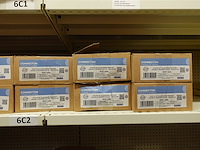 Inhoud rek diversen - afbeelding 28 van  48