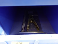 Inhoud rek diversen - afbeelding 4 van  55