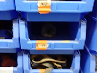 Inhoud rek diversen - afbeelding 21 van  55