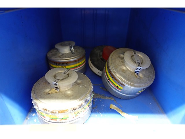 Inhoud rek diversen - afbeelding 25 van  55