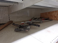 Inhoud rek diversen - afbeelding 32 van  55