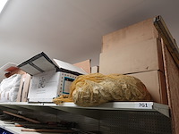 Inhoud rek diversen - afbeelding 51 van  55