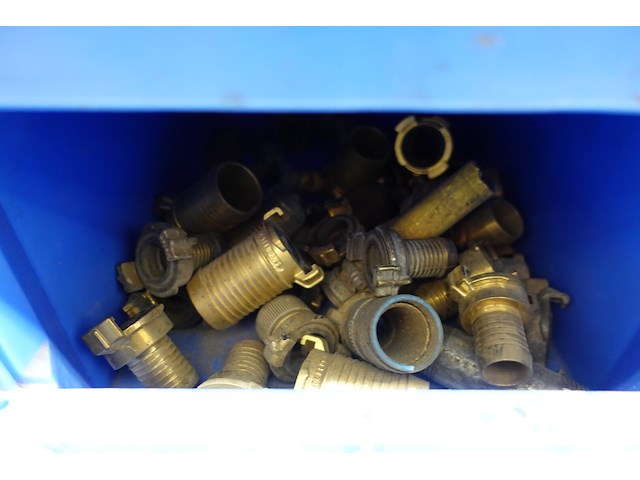 Inhoud rek diversen - afbeelding 54 van  55