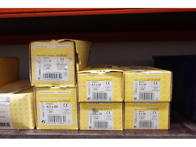 Inhoud rek ijzerwaren - afbeelding 3 van  95