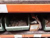 Inhoud rek ijzerwaren - afbeelding 24 van  95