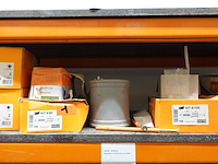 Inhoud rek ijzerwaren - afbeelding 33 van  95