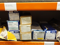 Inhoud rek ijzerwaren - afbeelding 43 van  95