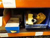 Inhoud rek ijzerwaren - afbeelding 47 van  95