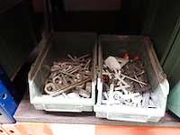 Inhoud rek ijzerwaren - afbeelding 49 van  95