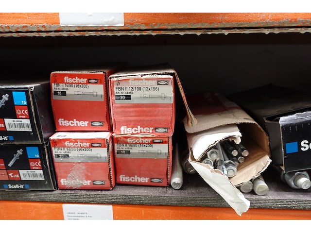 Inhoud rek ijzerwaren - afbeelding 53 van  95