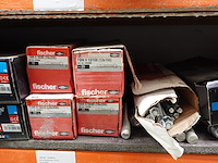 Inhoud rek ijzerwaren - afbeelding 53 van  95