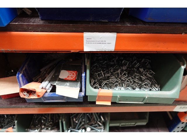 Inhoud rek ijzerwaren - afbeelding 55 van  95