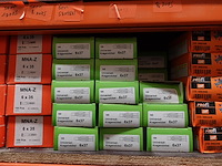 Inhoud rek ijzerwaren - afbeelding 64 van  95