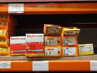 Inhoud rek ijzerwaren - afbeelding 66 van  95