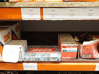 Inhoud rek ijzerwaren - afbeelding 80 van  95