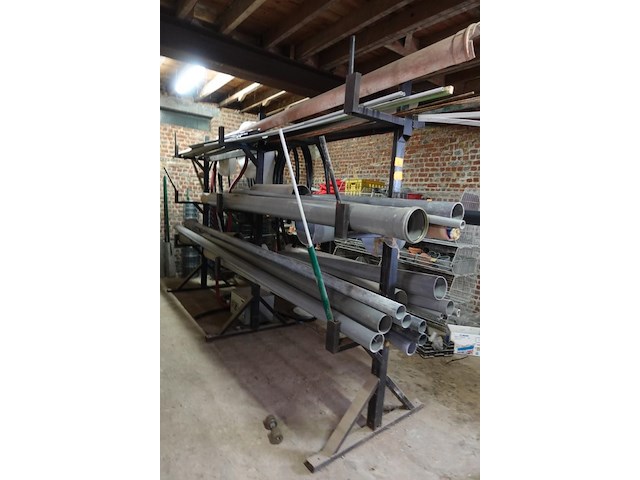 Inhoud rek + koppelstukken - afbeelding 1 van  8