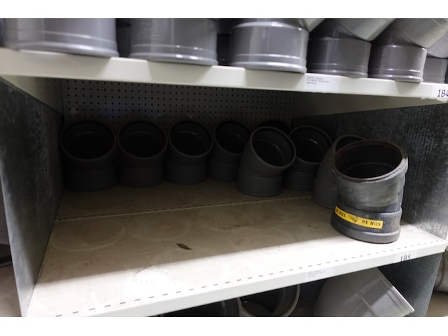 Inhoud rek koppelstukken - afbeelding 11 van  64