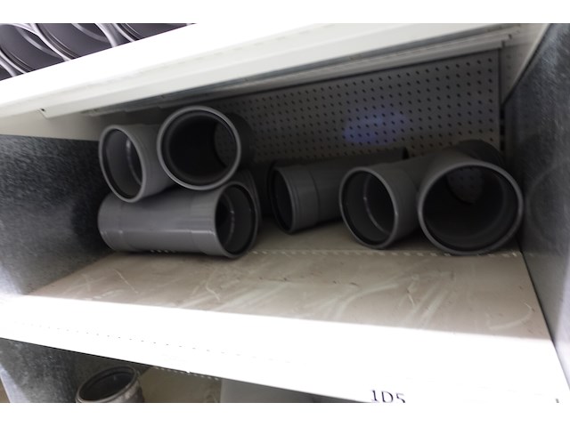 Inhoud rek koppelstukken - afbeelding 25 van  64