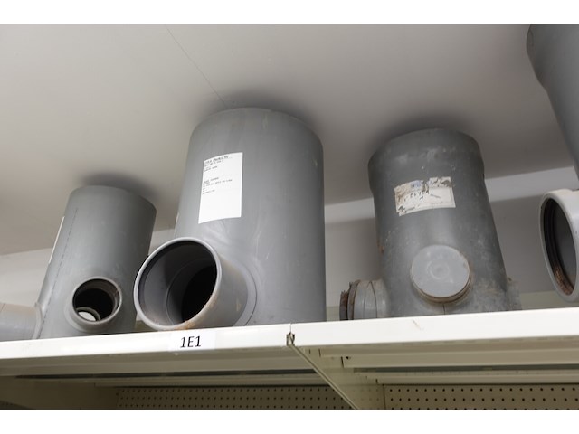 Inhoud rek koppelstukken - afbeelding 27 van  64