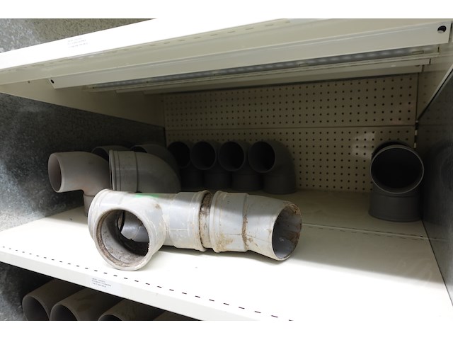 Inhoud rek koppelstukken - afbeelding 36 van  64