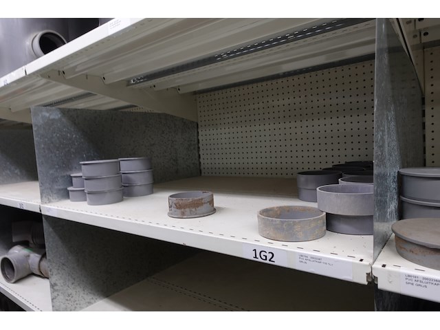 Inhoud rek koppelstukken - afbeelding 40 van  64