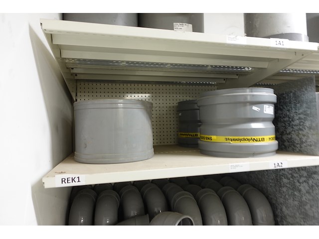 Inhoud rek koppelstukken - afbeelding 34 van  64