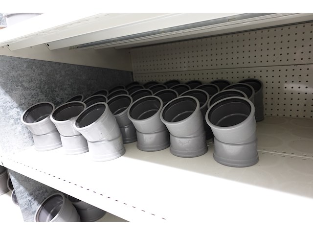 Inhoud rek koppelstukken - afbeelding 49 van  64