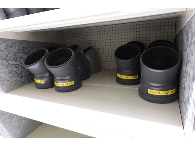 Inhoud rek koppelstukken - afbeelding 51 van  64