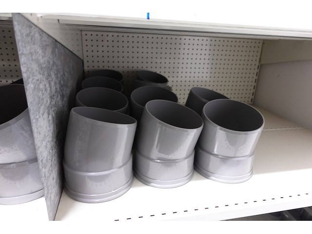 Inhoud rek koppelstukken - afbeelding 60 van  64