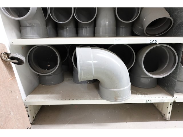 Inhoud rek koppelstukken - afbeelding 63 van  64