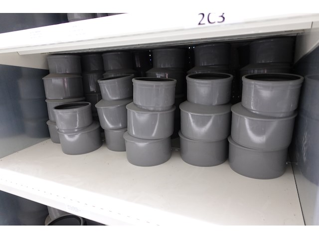 Inhoud rek koppelstukken - afbeelding 28 van  44