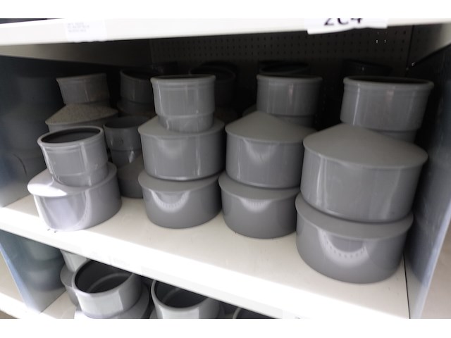 Inhoud rek koppelstukken - afbeelding 29 van  44