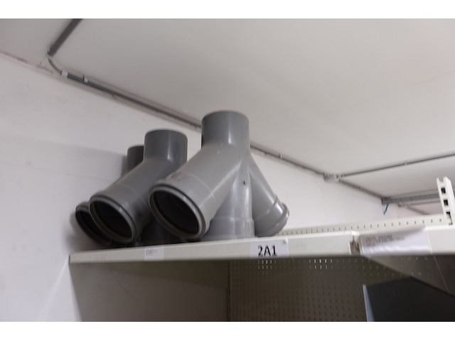 Inhoud rek koppelstukken - afbeelding 36 van  44