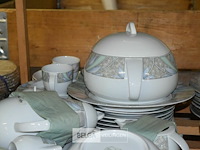 Inhoud rek partij servies - afbeelding 3 van  5