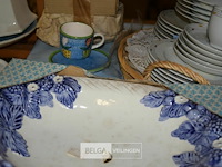 Inhoud rek partij servies - afbeelding 4 van  4